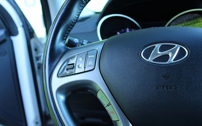 Hyundai ix35 cena 55900 przebieg: 135000, rok produkcji 2014 z Knurów małe 407